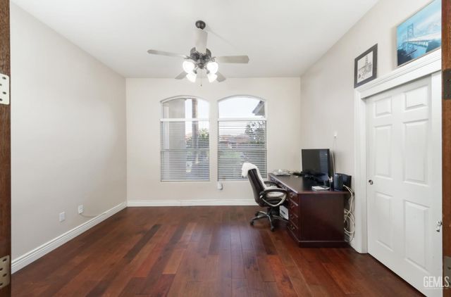 12304 Portebello Drive, Bakersfield, CA 93312
