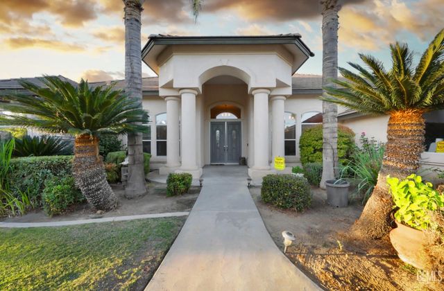 12304 Portebello Drive, Bakersfield, CA 93312