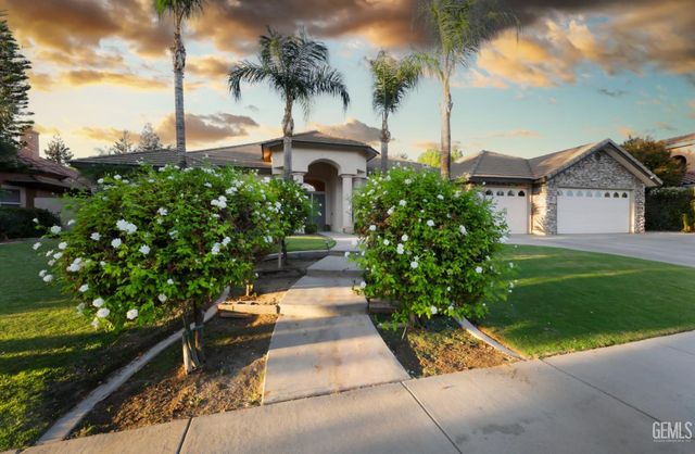 12304 Portebello Drive, Bakersfield, CA 93312