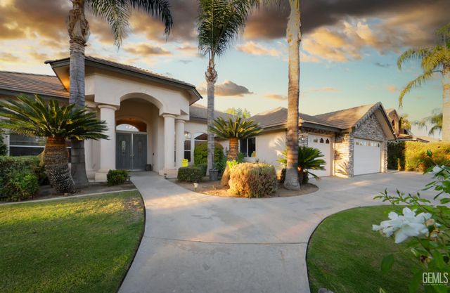 12304 Portebello Drive, Bakersfield, CA 93312