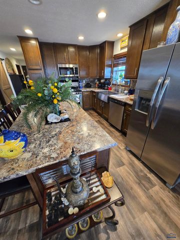 1717 E PHILADELPHIA, Rapid City, SD 57703