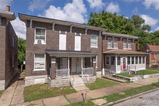4241 Iowa Avenue, St Louis, MO 63111