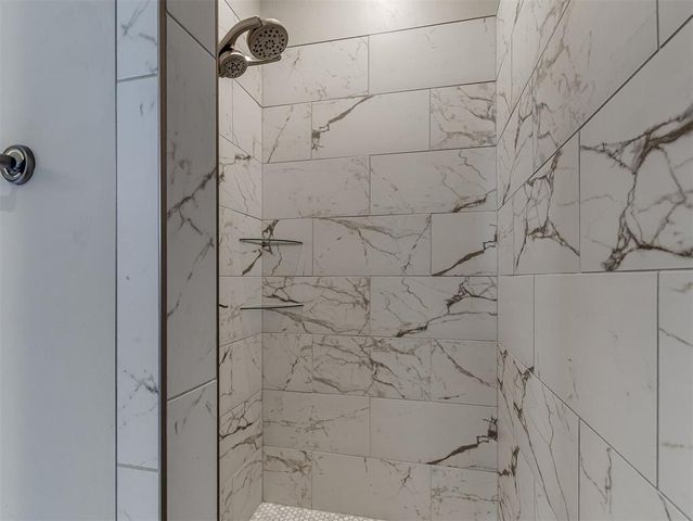 16404 Brookefield Drive, Edmond, OK 73013