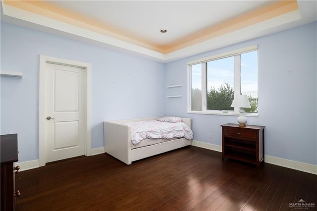 2210 S 49th Lane, Mcallen, TX 78503