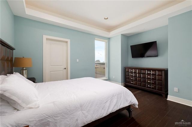 2210 S 49th Lane, Mcallen, TX 78503