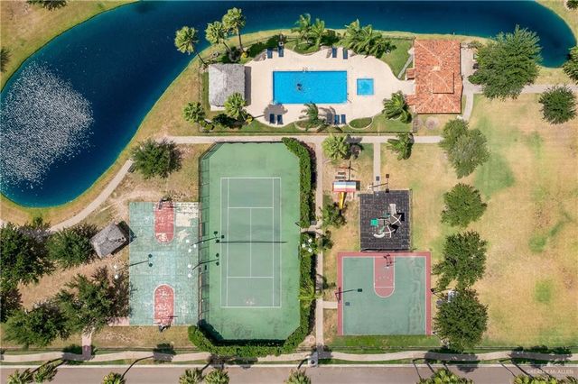 2210 S 49th Lane, Mcallen, TX 78503