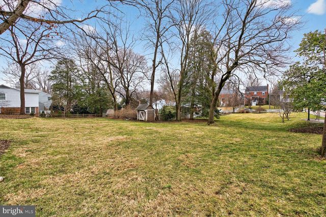 5723 27TH ST N, Arlington, VA 22207