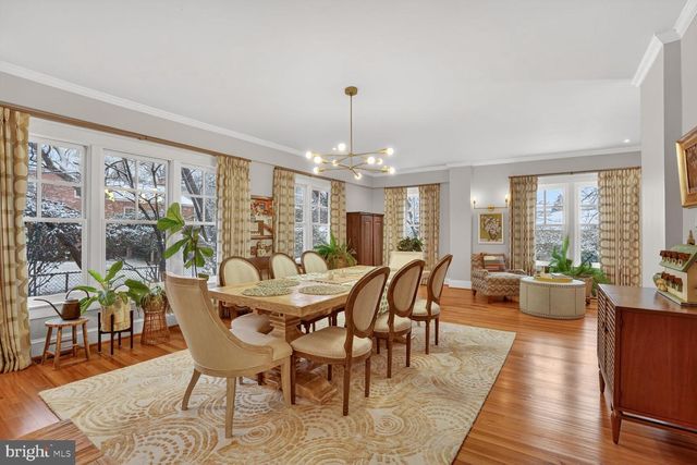 5723 27TH ST N, Arlington, VA 22207