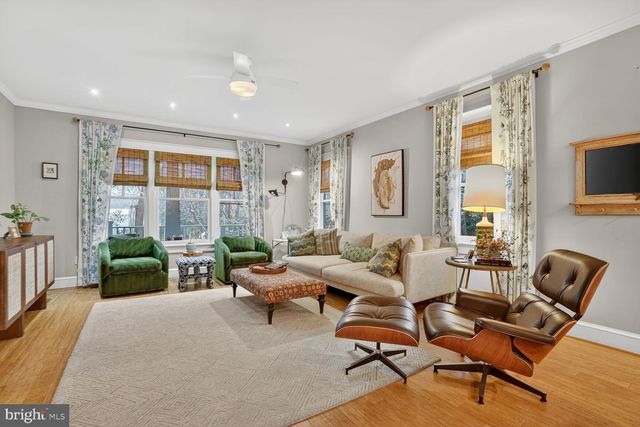 5723 27TH ST N, Arlington, VA 22207