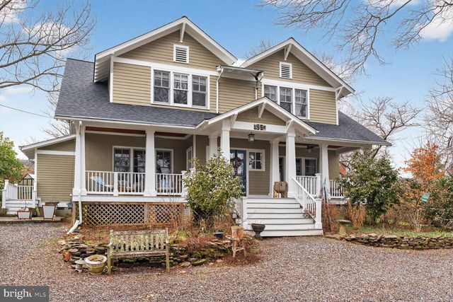 5723 27TH ST N, Arlington, VA 22207