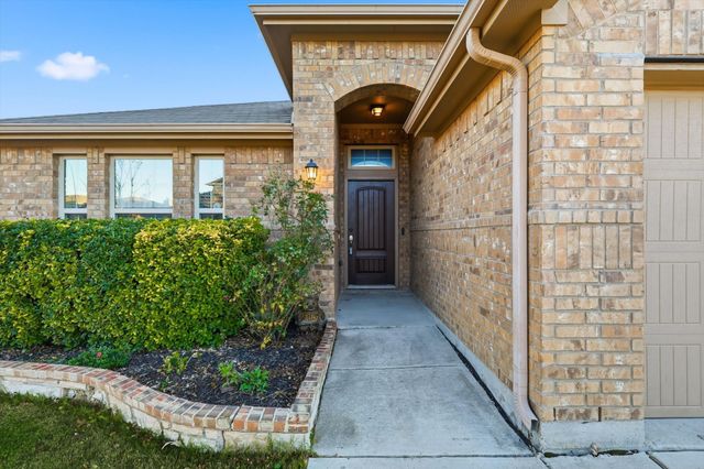 14316 Broomstick Road, Fort Worth, TX 76052