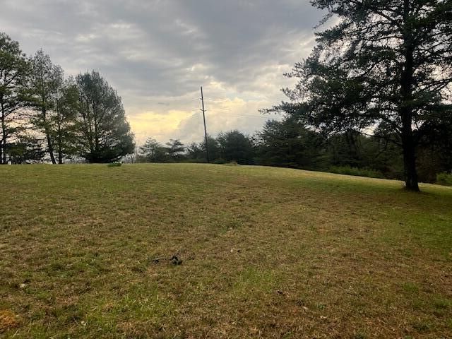 27284 State Route 180, Rockbridge, OH 43149