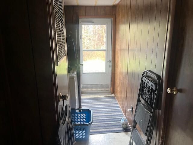 27284 State Route 180, Rockbridge, OH 43149