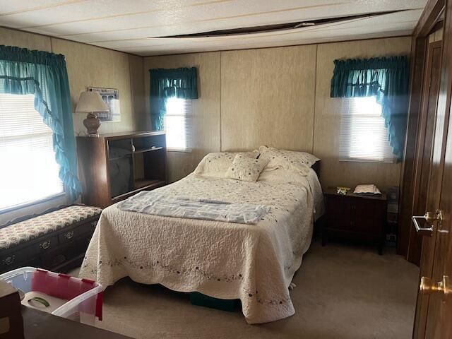 27284 State Route 180, Rockbridge, OH 43149