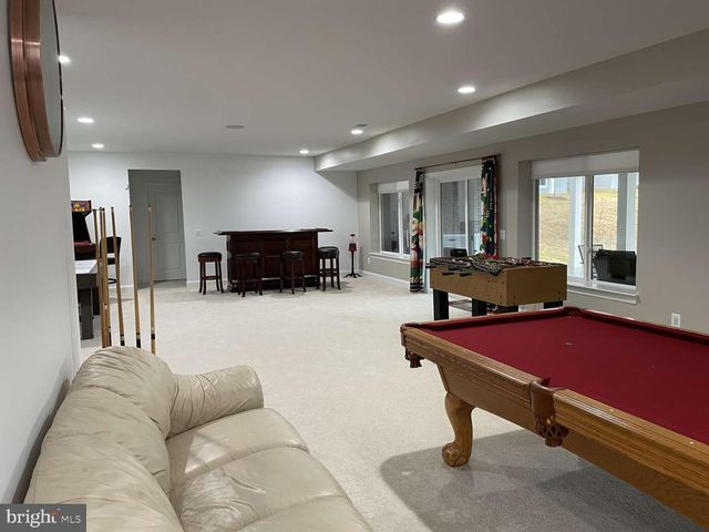 107 YELLOW BIRCH, Lake Frederick, VA 22630