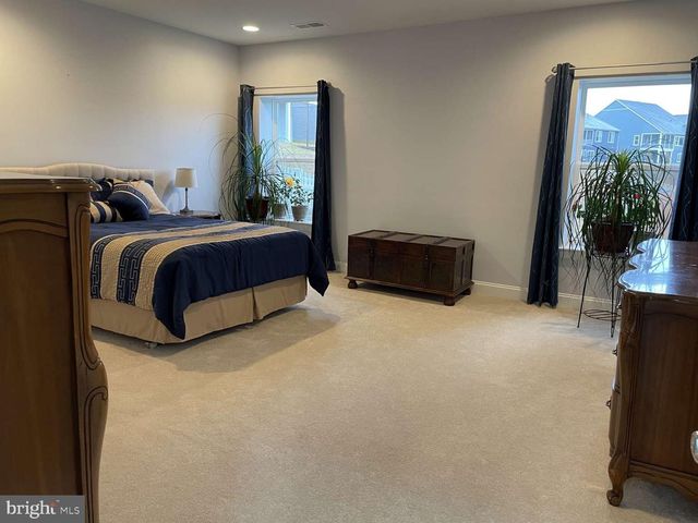 107 YELLOW BIRCH, Lake Frederick, VA 22630