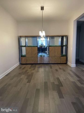 107 YELLOW BIRCH, Lake Frederick, VA 22630