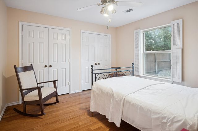 1401 Exeter Drive, Plano, TX 75093