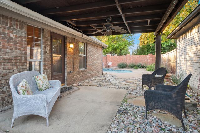 1401 Exeter Drive, Plano, TX 75093