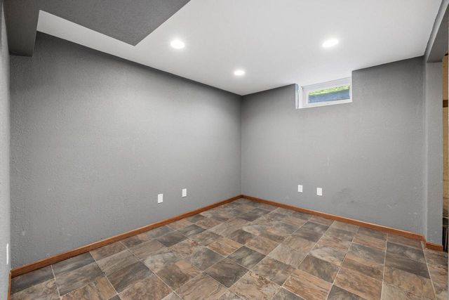 4003 Margolis DRIVE, West Bend, WI 53095