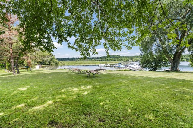 4003 Margolis DRIVE, West Bend, WI 53095