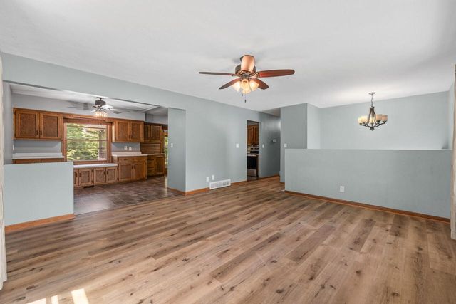 4003 Margolis DRIVE, West Bend, WI 53095
