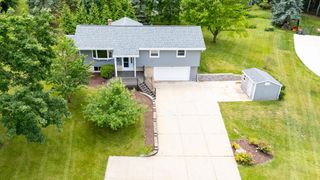 4003 Margolis DRIVE, West Bend, WI 53095