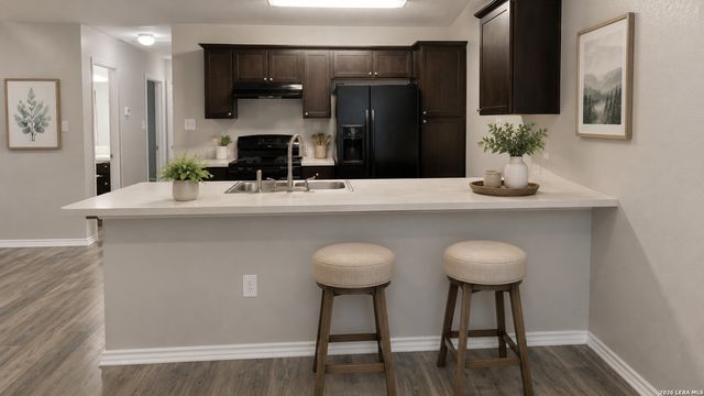 5915 LADY LN, San Antonio, TX 78242