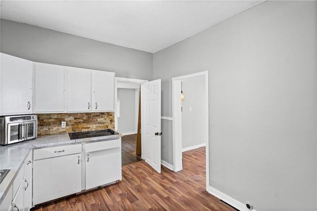 611 N Spring Street, Independence, MO 64050