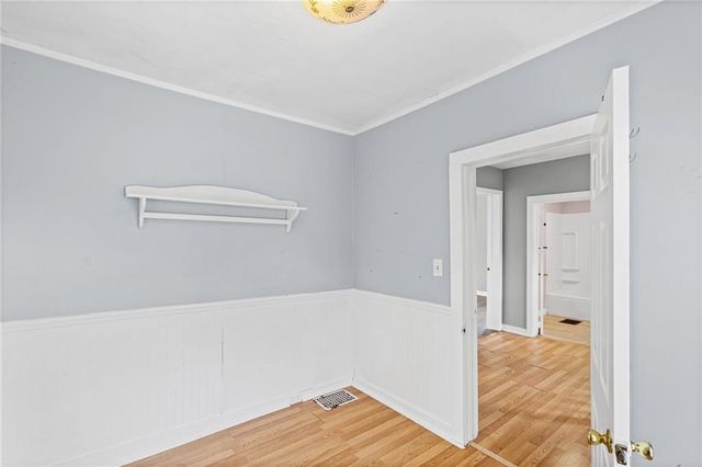 611 N Spring Street, Independence, MO 64050