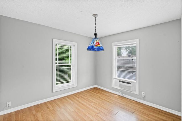 611 N Spring Street, Independence, MO 64050