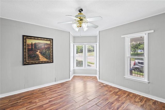 611 N Spring Street, Independence, MO 64050