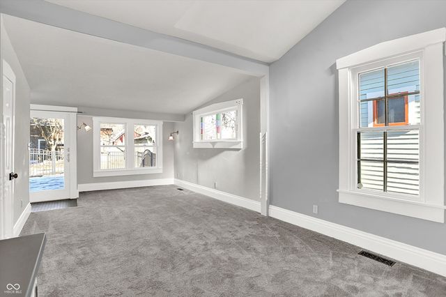 1114 E Saint Clair Street, Indianapolis, IN 46202