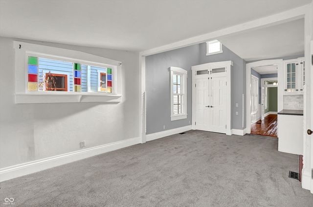 1114 E Saint Clair Street, Indianapolis, IN 46202