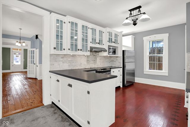 1114 E Saint Clair Street, Indianapolis, IN 46202