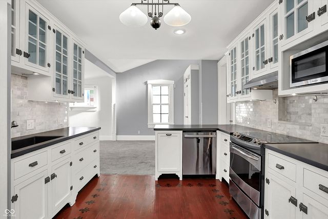 1114 E Saint Clair Street, Indianapolis, IN 46202