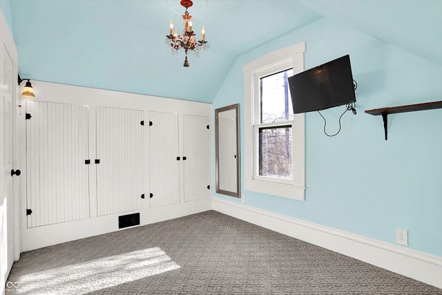 1114 E Saint Clair Street, Indianapolis, IN 46202