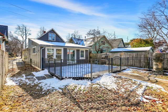 1114 E Saint Clair Street, Indianapolis, IN 46202