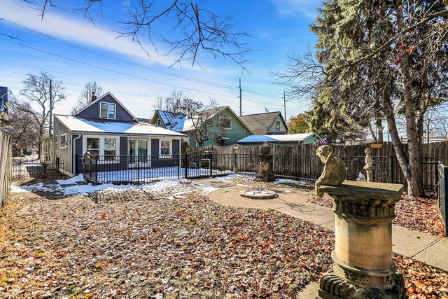 1114 E Saint Clair Street, Indianapolis, IN 46202