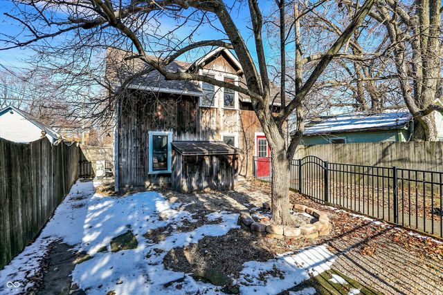 1114 E Saint Clair Street, Indianapolis, IN 46202