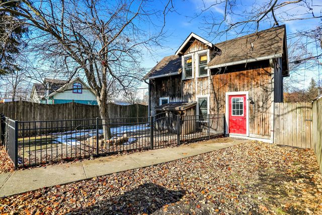 1114 E Saint Clair Street, Indianapolis, IN 46202