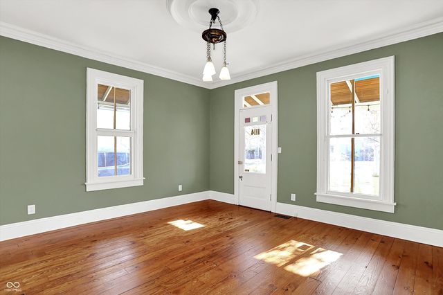 1114 E Saint Clair Street, Indianapolis, IN 46202