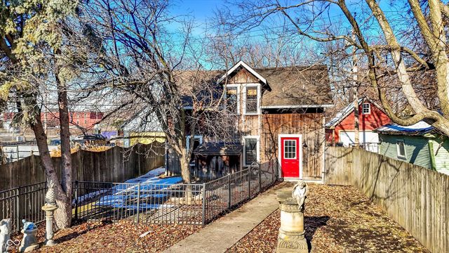 1114 E Saint Clair Street, Indianapolis, IN 46202