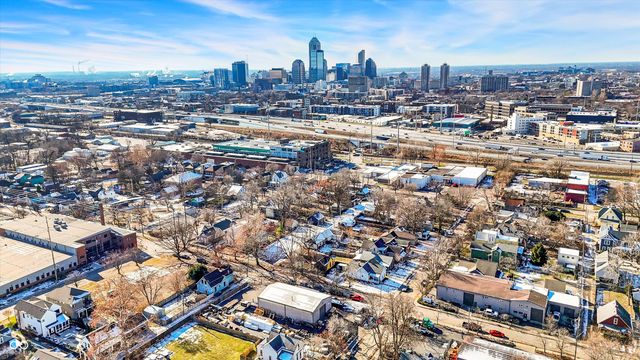 1114 E Saint Clair Street, Indianapolis, IN 46202