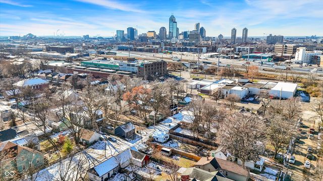 1114 E Saint Clair Street, Indianapolis, IN 46202