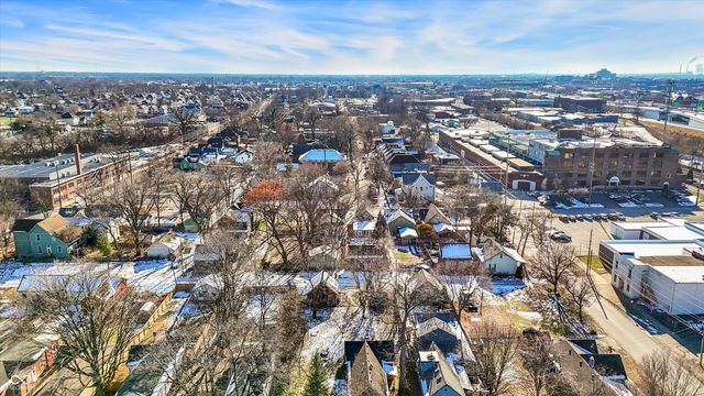 1114 E Saint Clair Street, Indianapolis, IN 46202