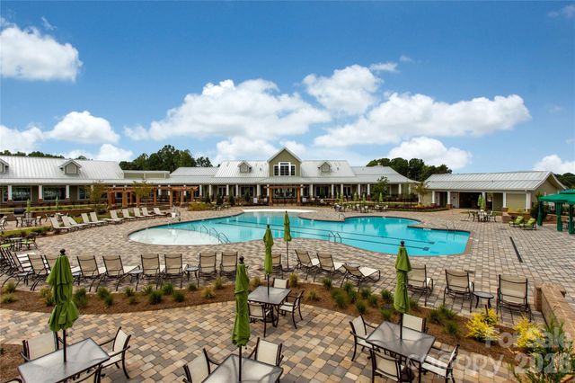 13413 Cozy Court, Charlotte, NC 28215