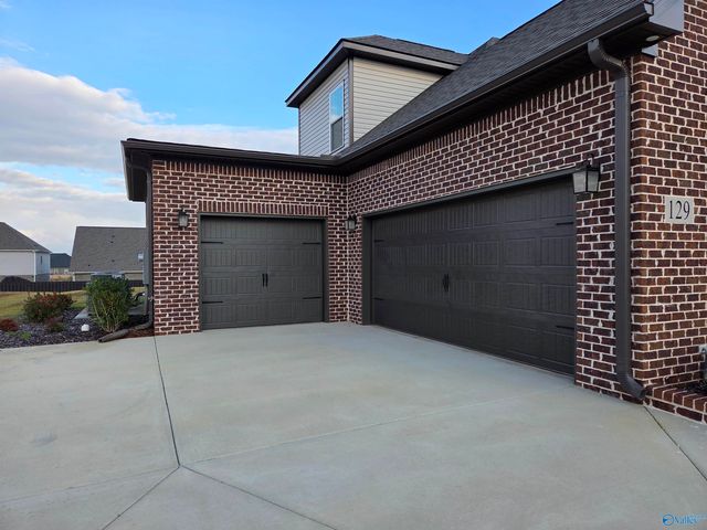 129 Brier View Drive, Meridianville, AL 35759
