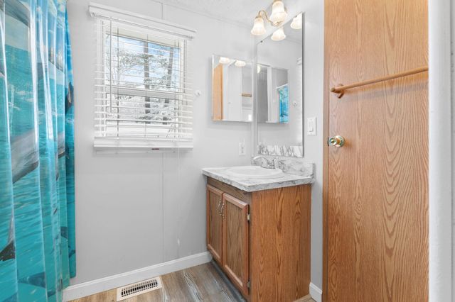 134 Colonial Village, Somersworth, NH 03878