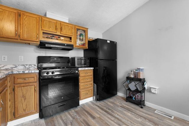 134 Colonial Village, Somersworth, NH 03878